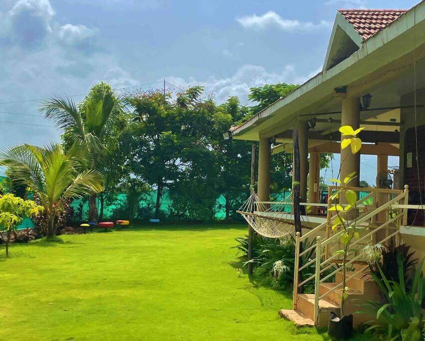 Shangri-La Valley Retreat Karjat Dış mekan fotoğraf