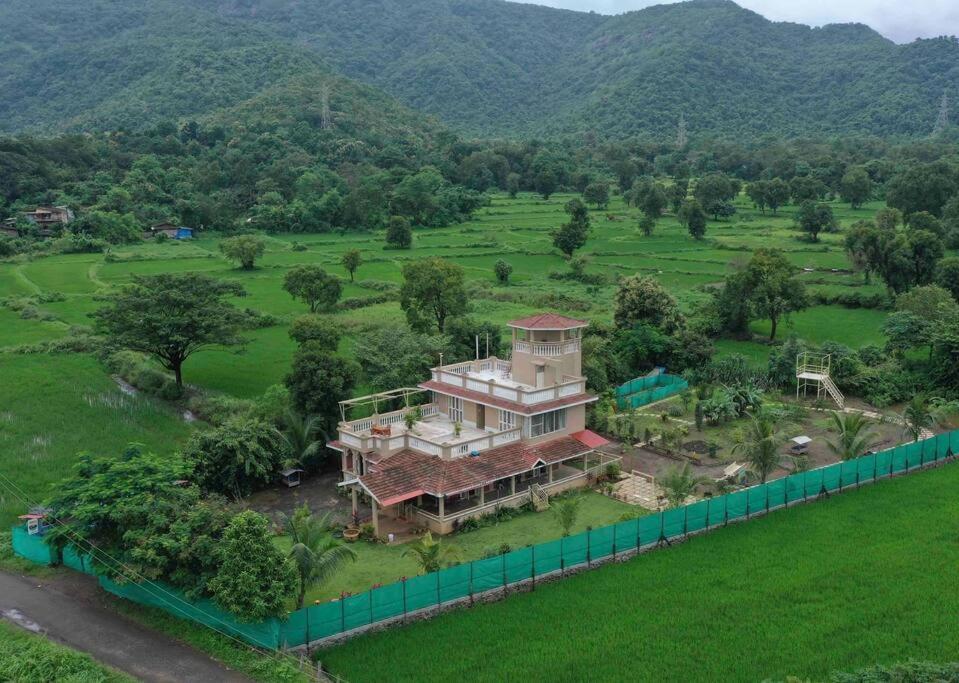 Shangri-La Valley Retreat Karjat Dış mekan fotoğraf